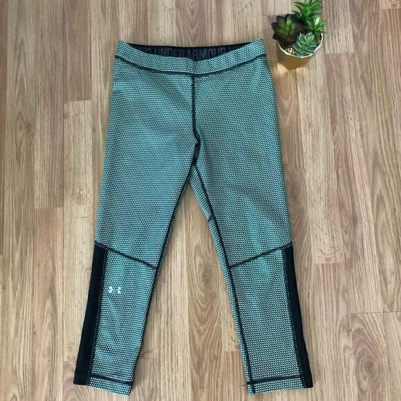 UNDER ARMOUR Heatgear Geometric Capri Leggings - Picture 1 of 7